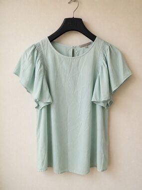 LOFT Mint Green Flutter Sleeve Blouse XS Feminine Cottagecore Top